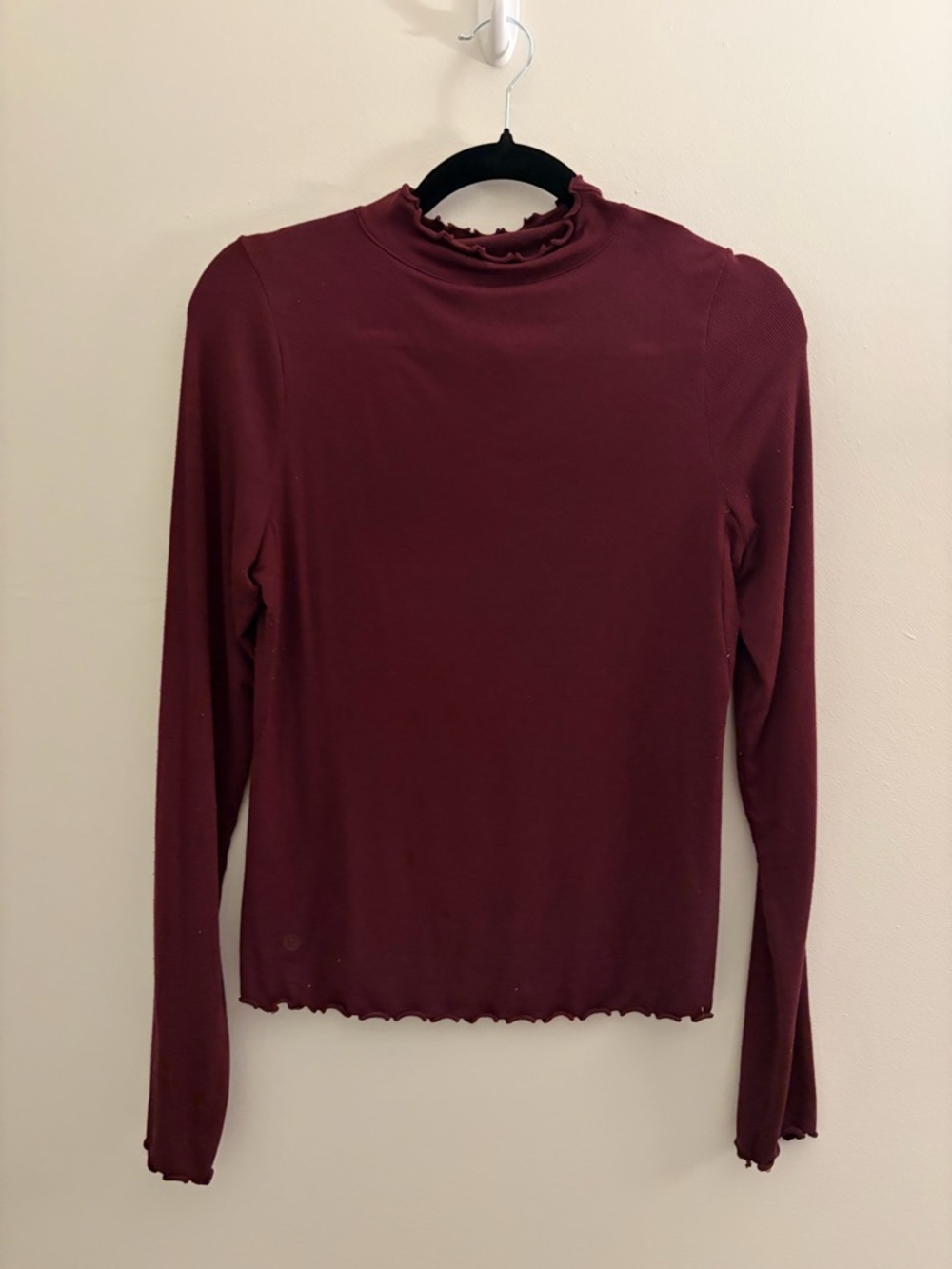 lululemon athletica Long Sleeve Mock Neck Top in Garnet